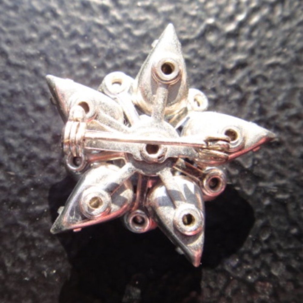 VTG Blue Star Brooch - Picture 7 of 9